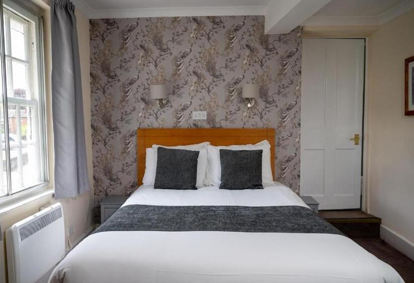 Bell Hotel By Greene King Inns