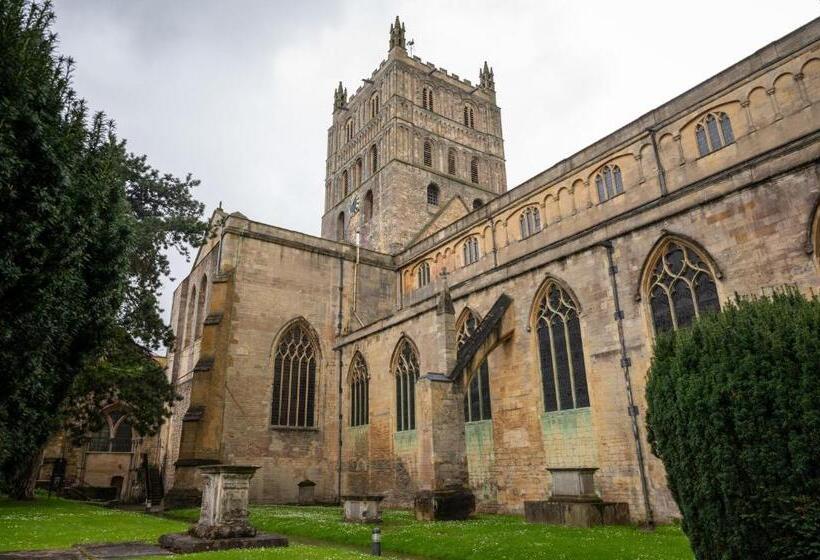 Bell Hotel By Greene King Inns