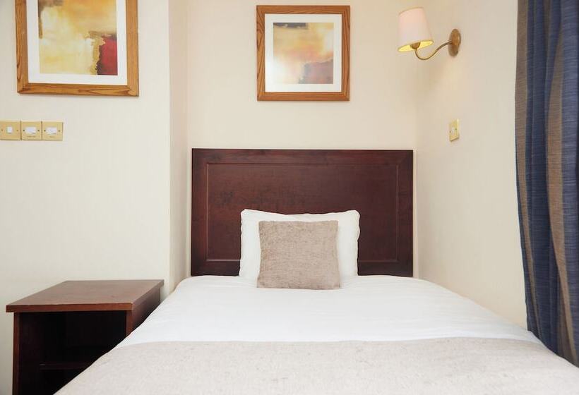 Bell Hotel & Inn By Greene King Inns