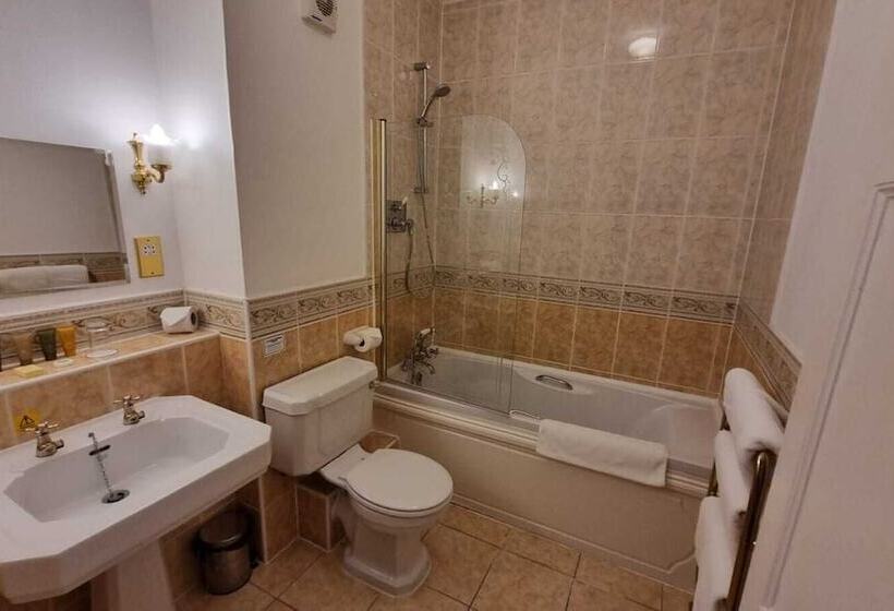 Botleigh Grange Hotel & Spa