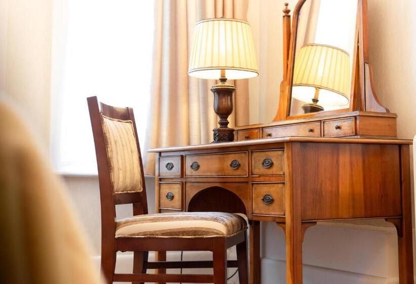 Botleigh Grange Hotel & Spa