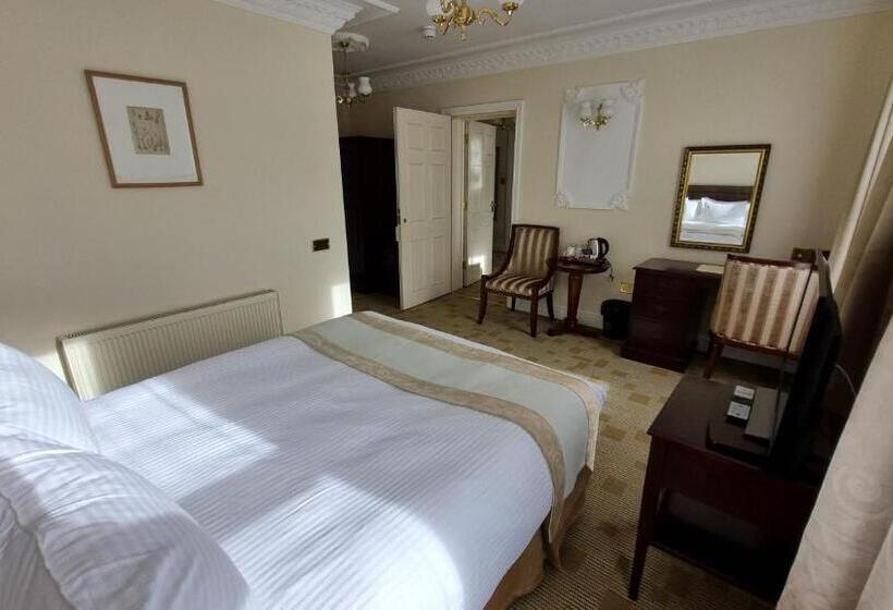 Botleigh Grange Hotel & Spa