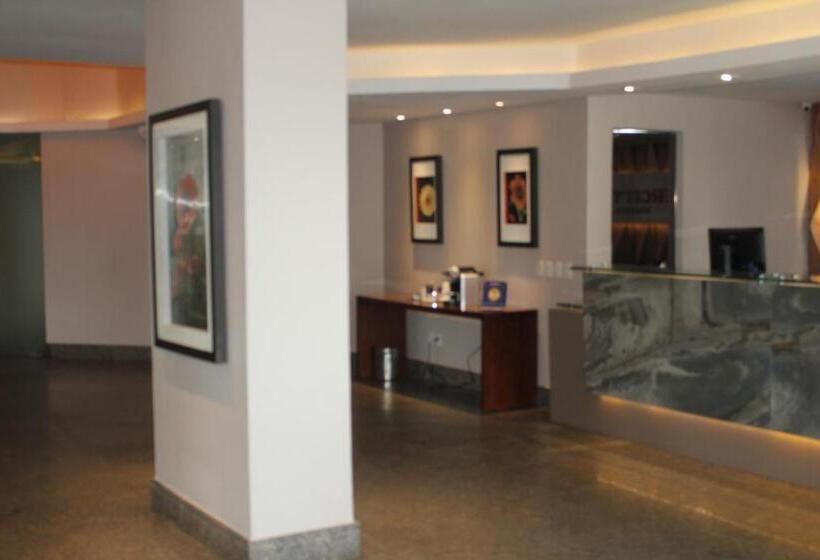 Flat Golden Fortaleza