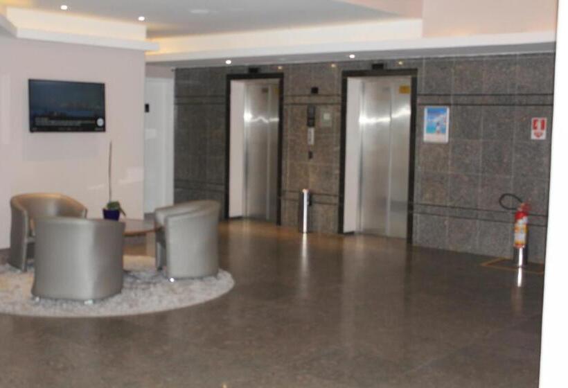 Flat Golden Fortaleza