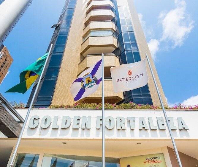 Flat Golden Fortaleza