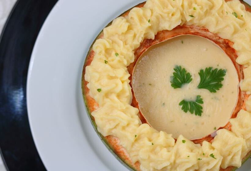 Flat Golden Fortaleza