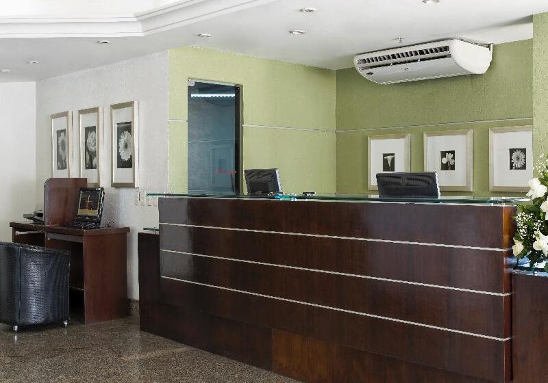 Flat Golden Fortaleza