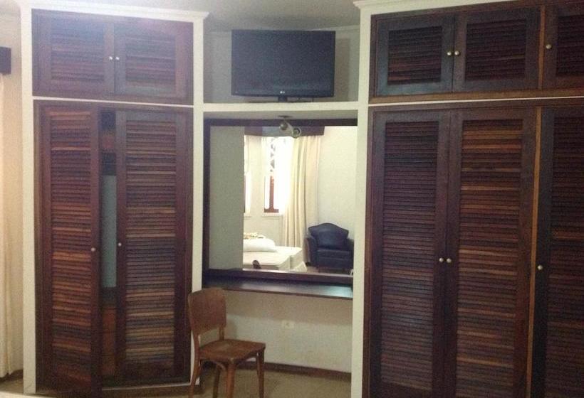 Grande Hotel Do Lago