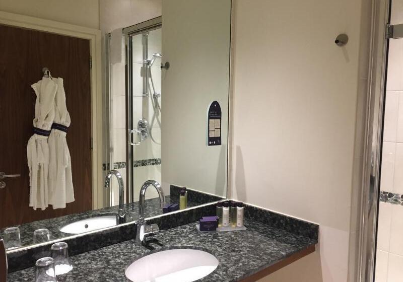 فندق Aldwark Manor Estate