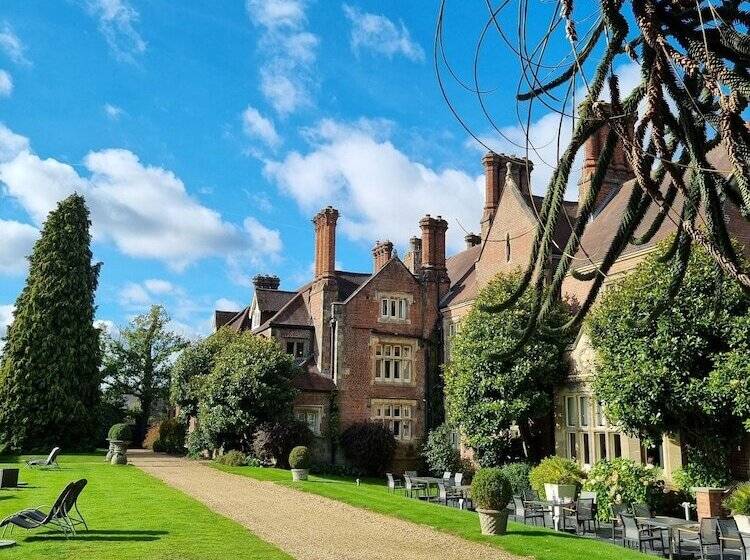 Alexander House Hotel & Utopia Spa