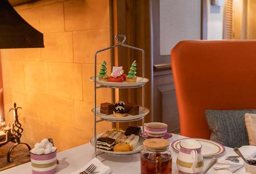 Alexander House Hotel & Utopia Spa