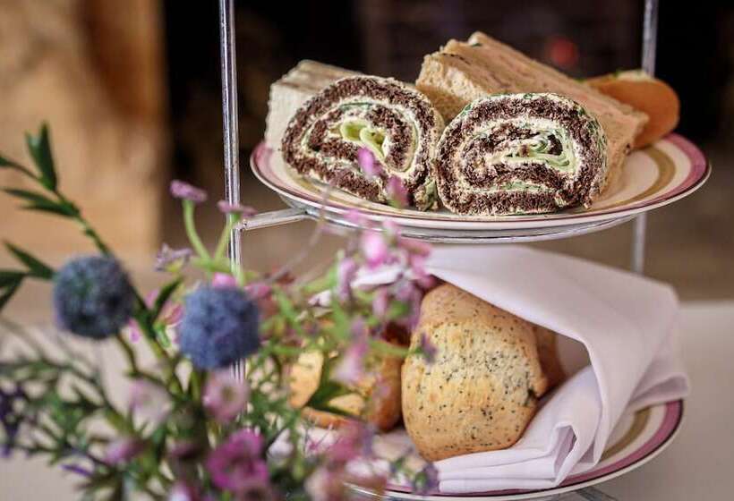 Alexander House Hotel & Utopia Spa