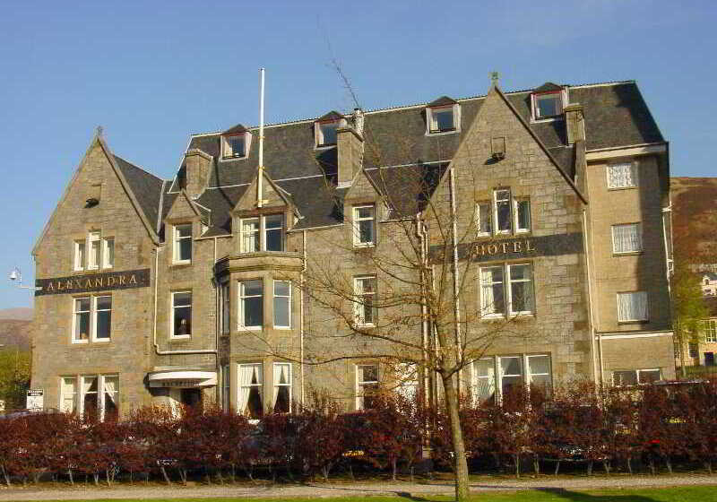 ホテル Alexandra