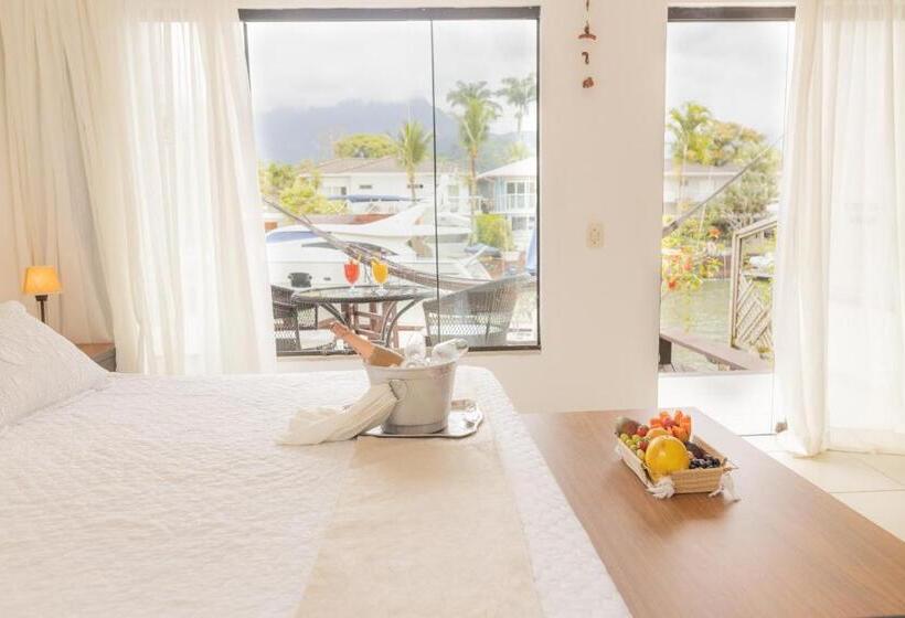 בית מלון כפרי Angra Boutique