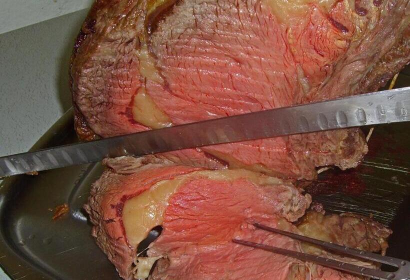 בית מלון כפרי Annandale Arms