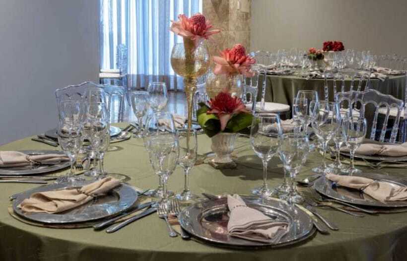 בית מלון כפרי Atlante Plaza