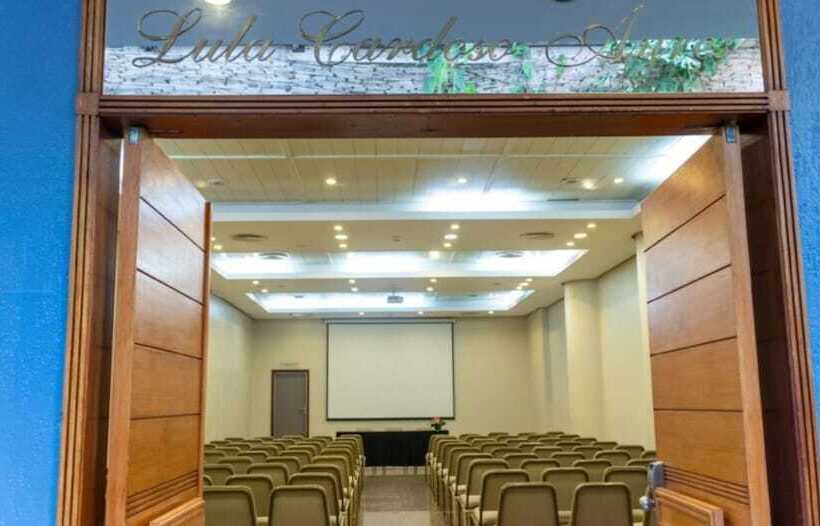 בית מלון כפרי Atlante Plaza