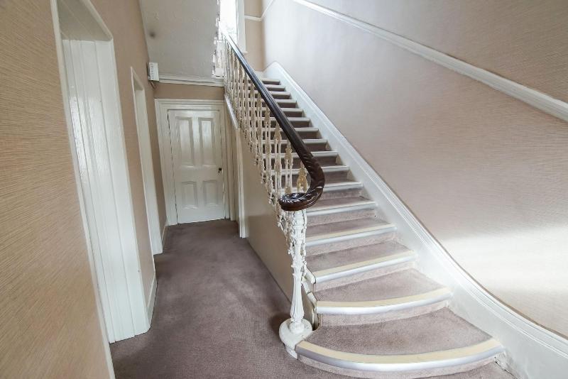 ホテル Avoca House