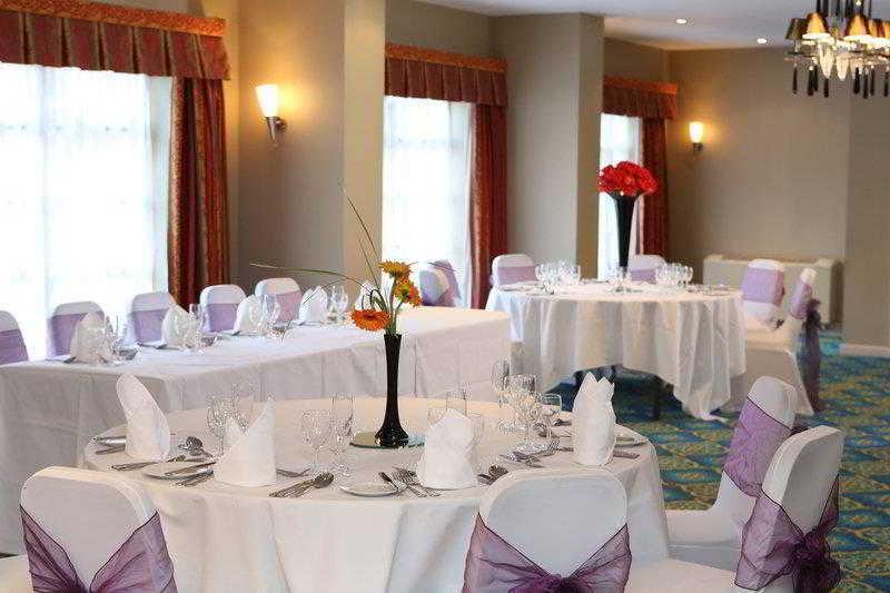 Barons Court Hotel Walsall