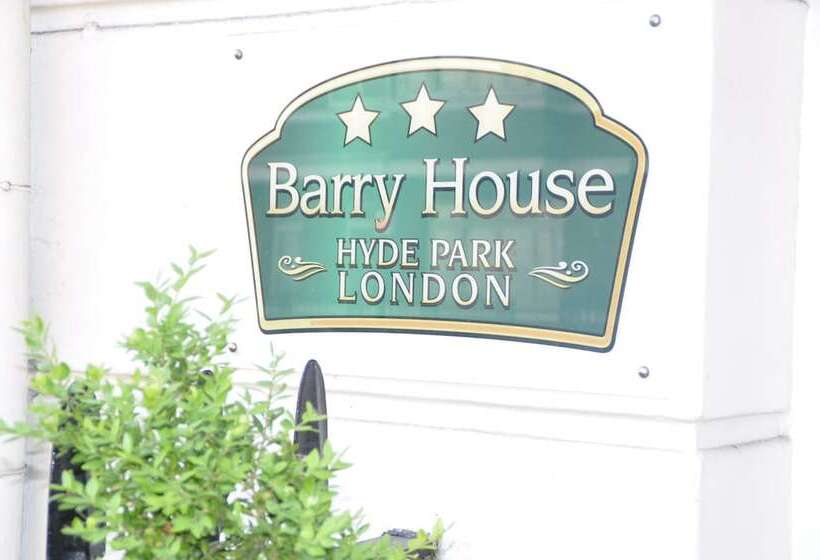 Отель Barry House