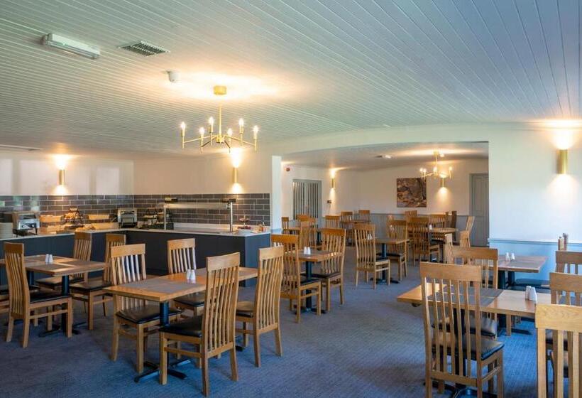 فندق Beaufort Park