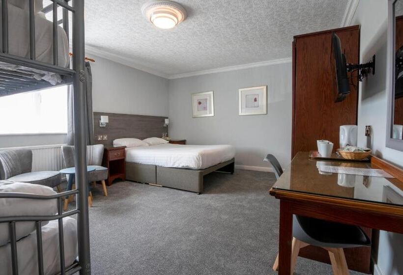 فندق Beaufort Park