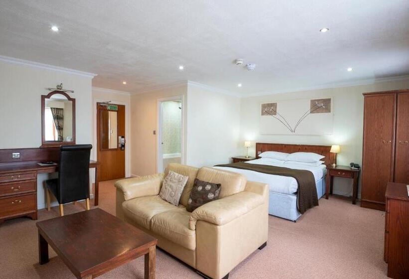 فندق Beaufort Park