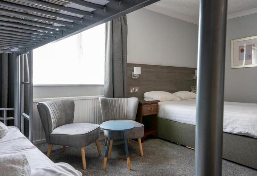 فندق Beaufort Park