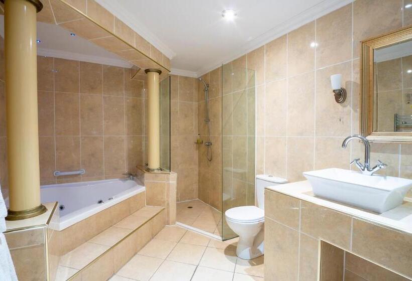 فندق Beaufort Park