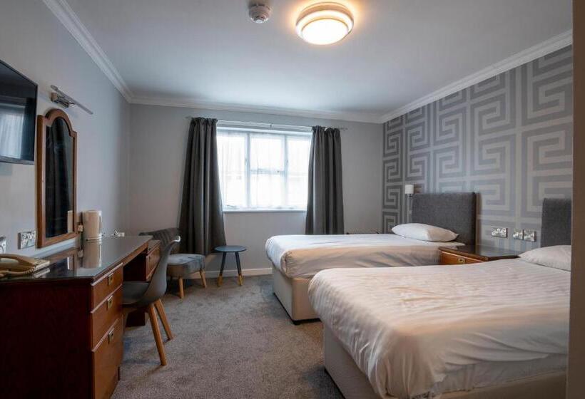 فندق Beaufort Park