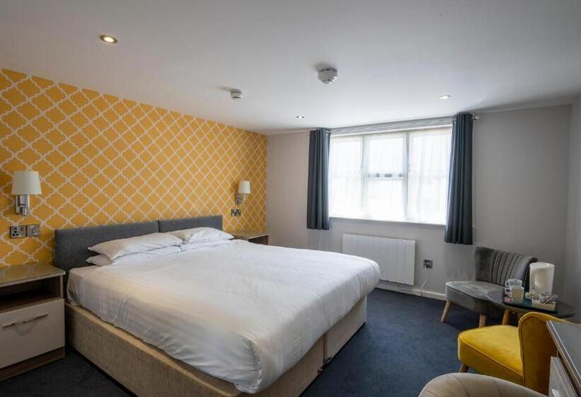 فندق Beaufort Park