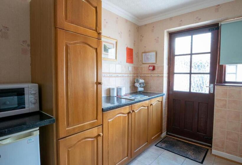 فندق Beaufort Park