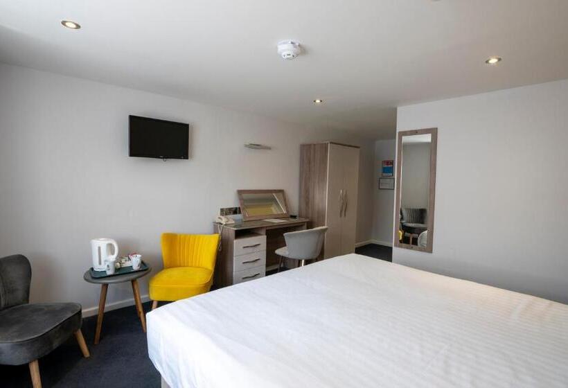 فندق Beaufort Park