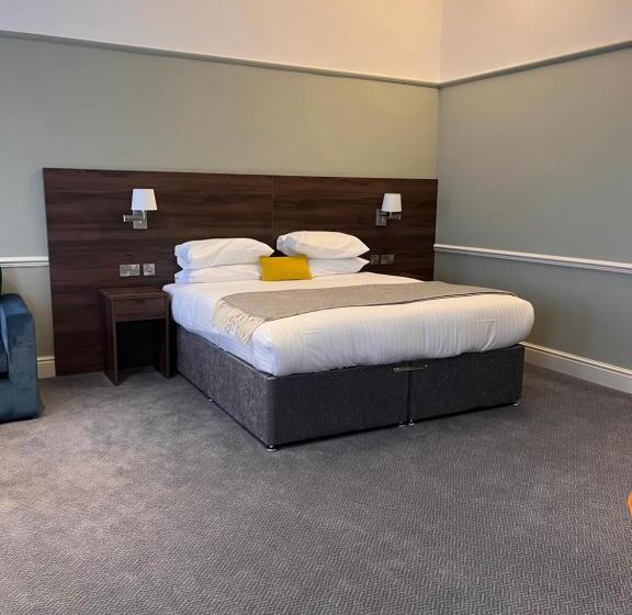 فندق Beaufort Park