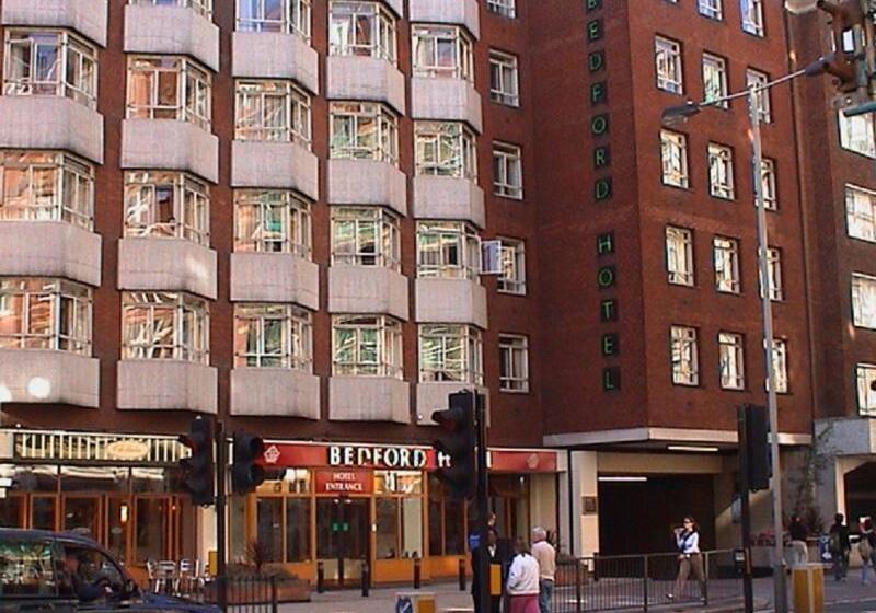 ホテル Bedford