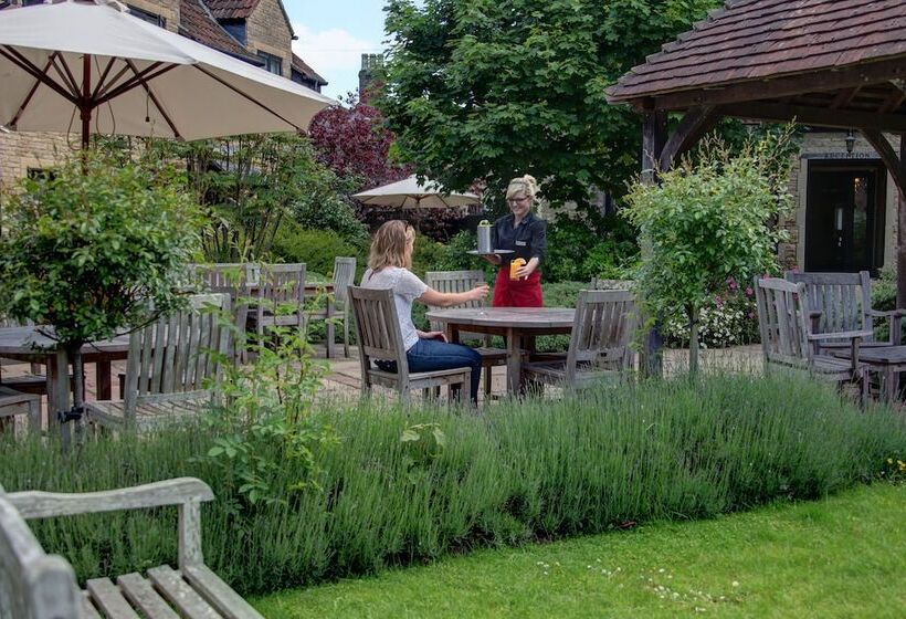 בית מלון כפרי Best Western Plus Angel