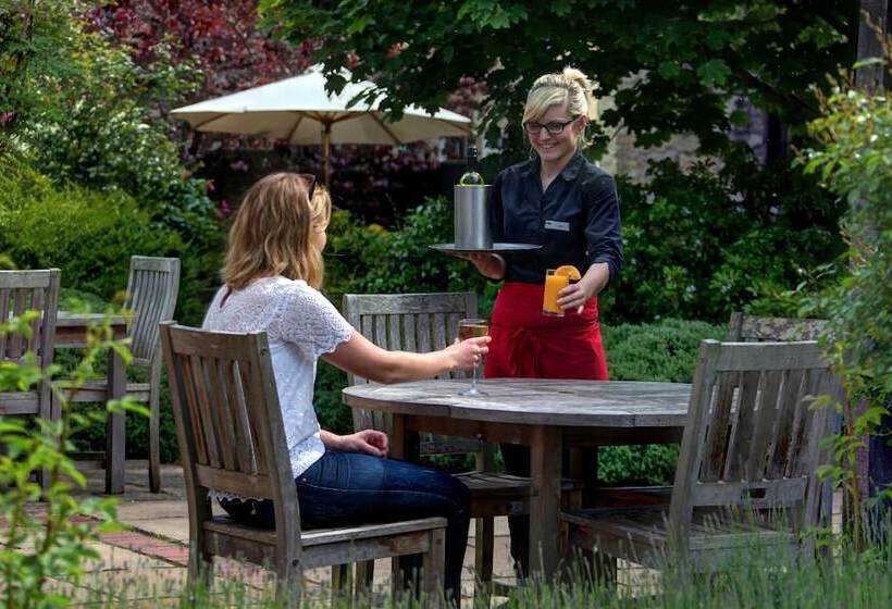 בית מלון כפרי Best Western Plus Angel