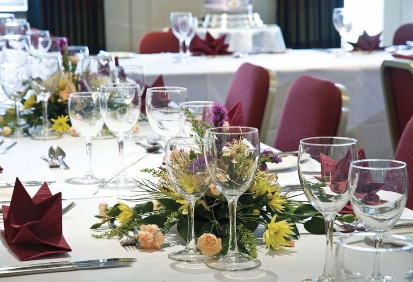 בית מלון כפרי Best Western Plus Angel