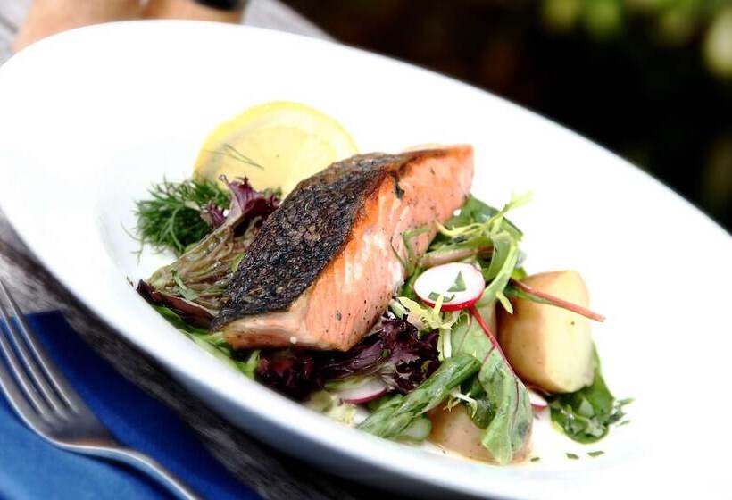 בית מלון כפרי Best Western Plus Angel