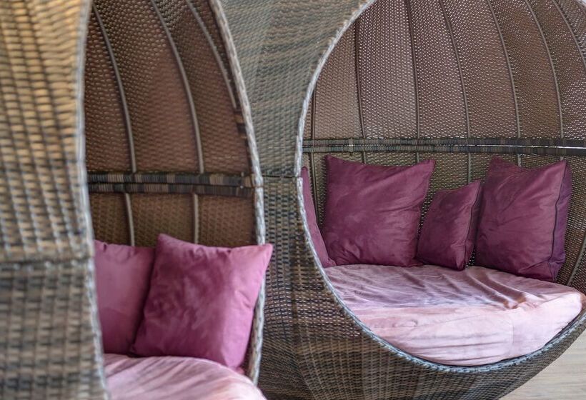 Отель Best Western Plus Kenwick Park