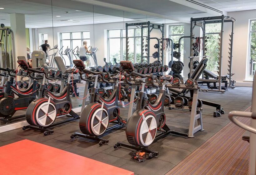 Отель Best Western Plus Kenwick Park