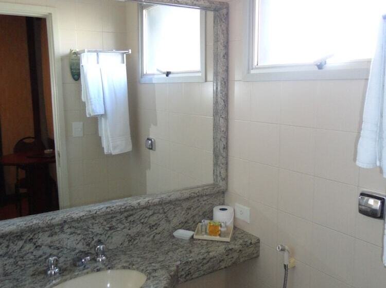 酒店 Bourbon Londrina Business