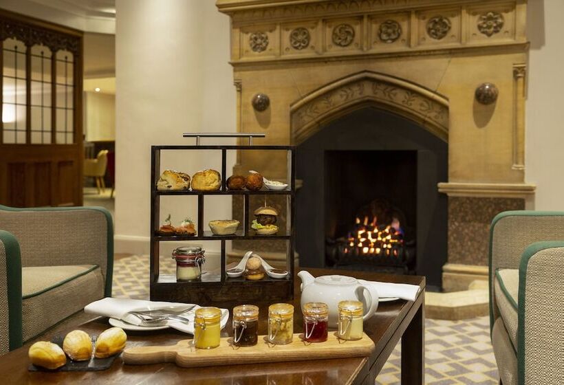 Bridgewood Manor Hotel & Spa