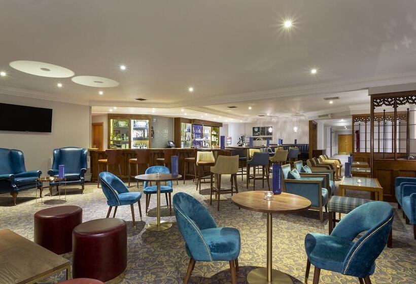 Bridgewood Manor Hotel & Spa