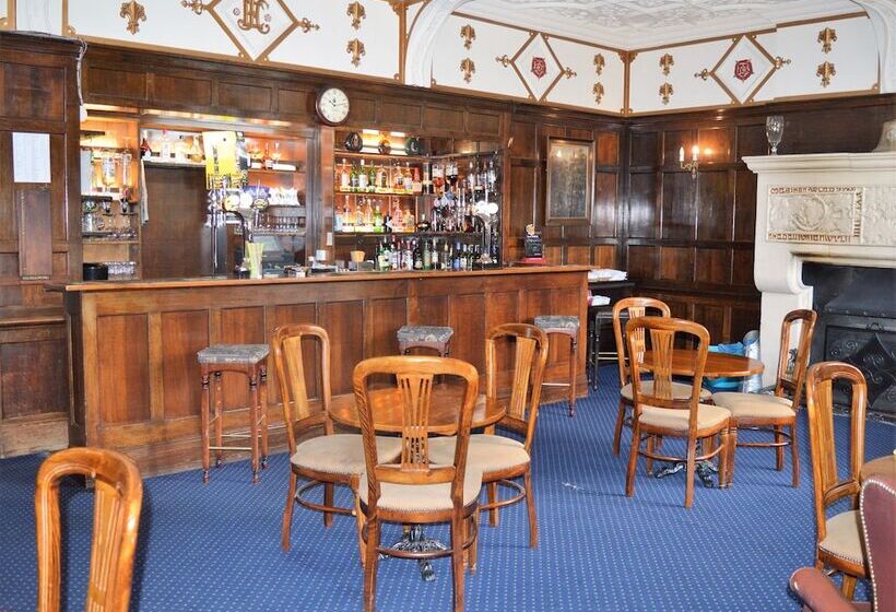 ホテル Bryn Howel