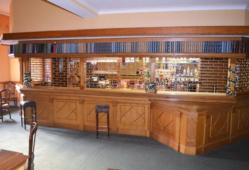 ホテル Bryn Howel