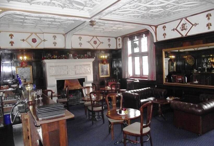 ホテル Bryn Howel