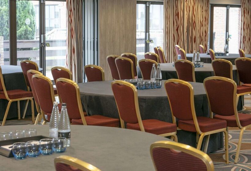 Oxford Belfry Hotel & Spa