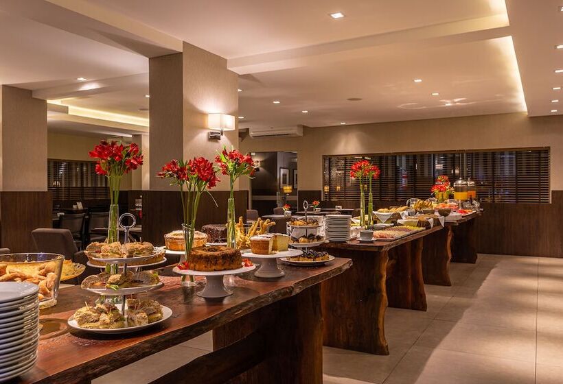 בית מלון כפרי Faial Prime Suites