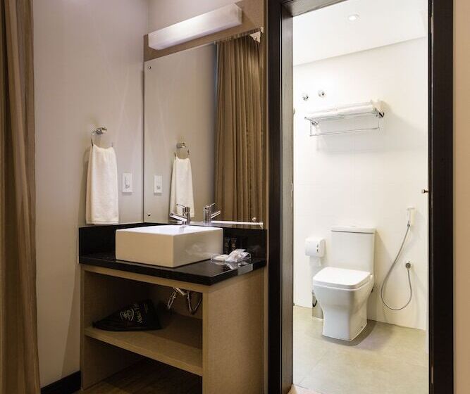 בית מלון כפרי Faial Prime Suites